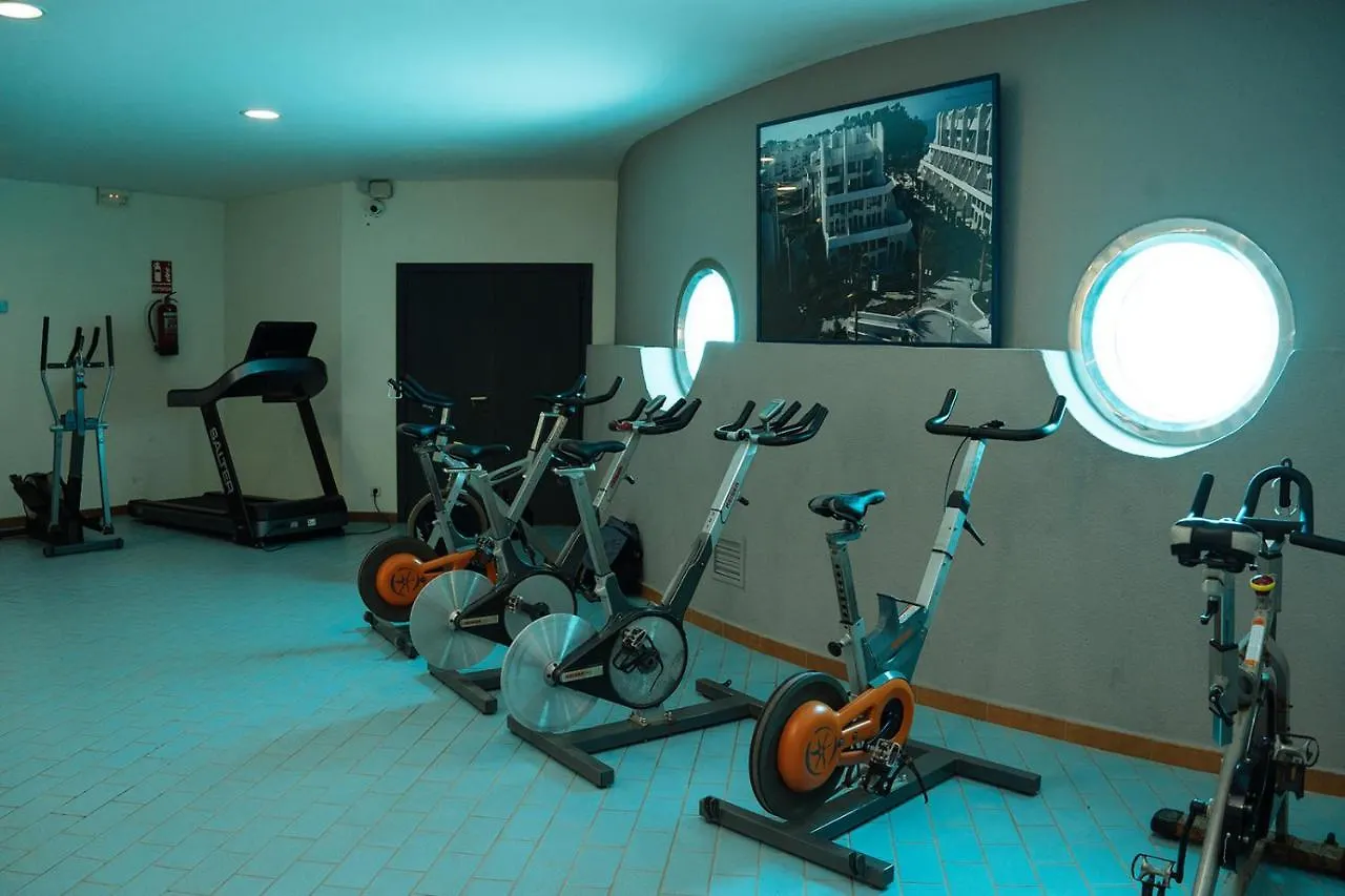 Komodo Marbella House - Bright Beachfront Duplex With Parking, Pool & Gym 0*,