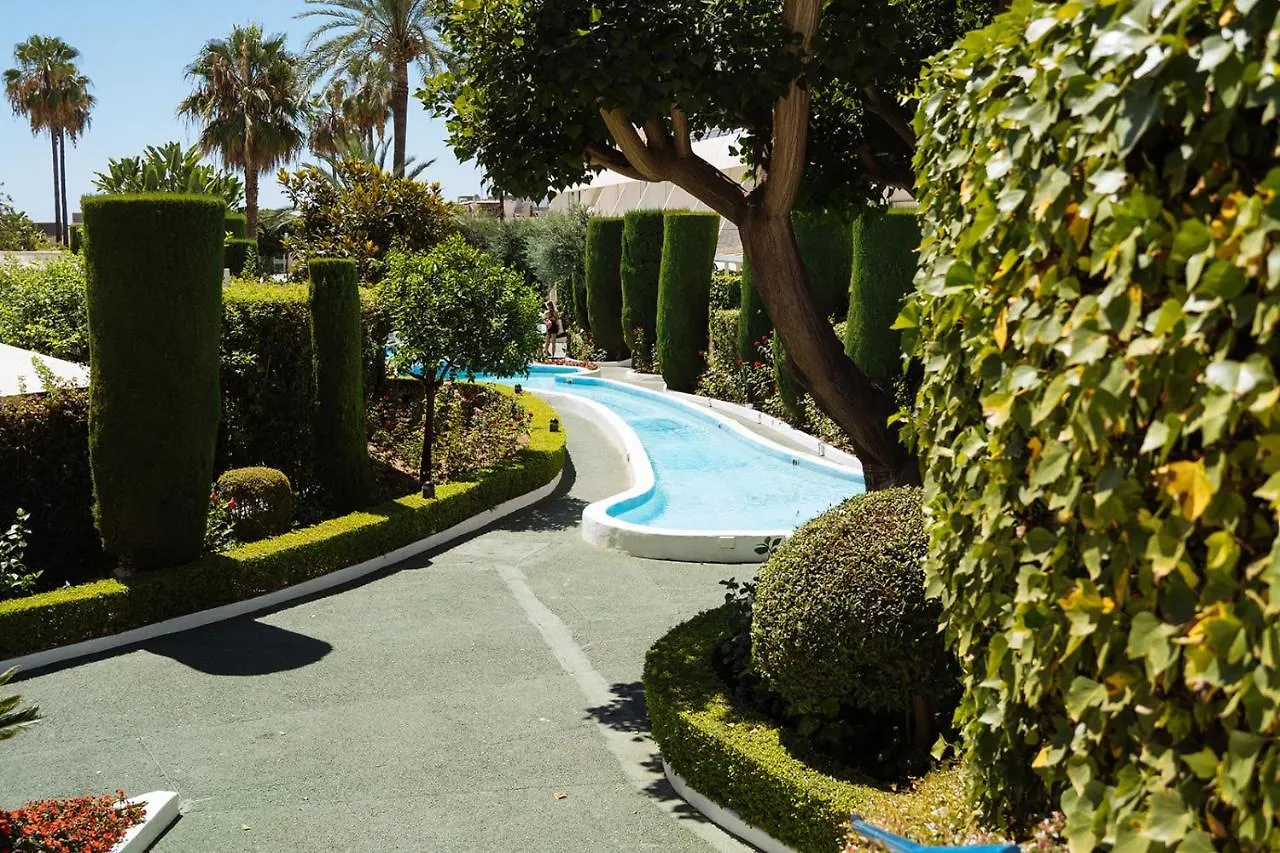 Komodo Marbella House - Bright Beachfront Duplex With Parking, Pool & Gym